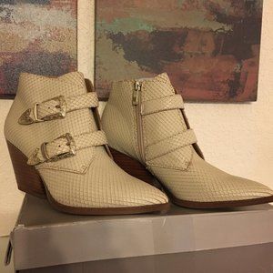 Franco Sarto Granton ankle boots, NIB, palomino